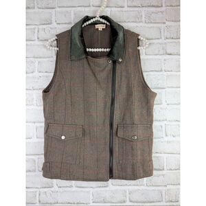 Hem & Thread Wool Plaid Vest Contrast Collar Greens Grannycore